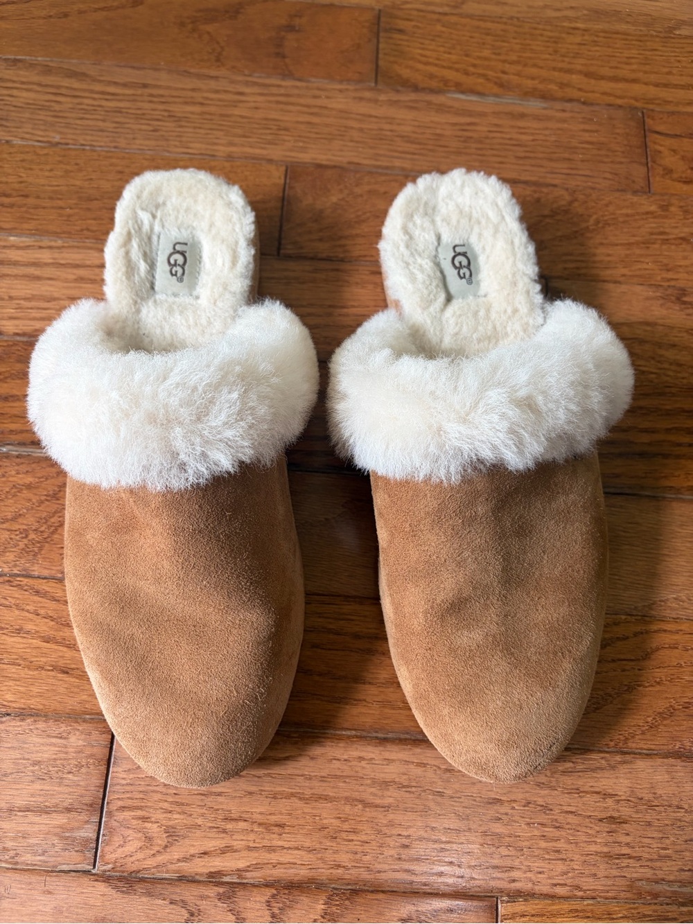 UGG Chestnut Shearling Mule Slippers Size 9 – Vintage Discontinued Style 1011728